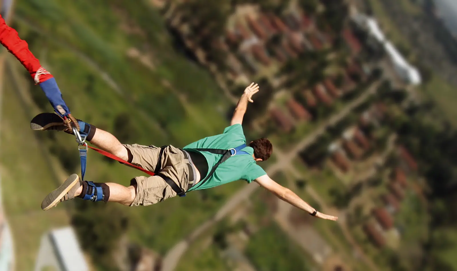 Jonas beim Bunjee-Jump